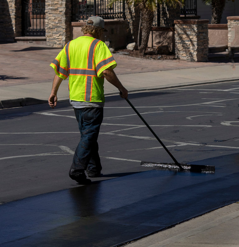 Residential asphalt sealing